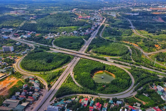 Dự án đường Đại lộ Thăng Long từ nút giao quốc lộ 21 đến cao tốc Hòa Lạc- Hòa Bình dài 6,7km ảnh 2