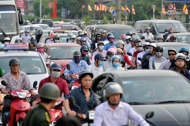 Hà Nội sẽ phân vùng hoạt động, tiến tới dừng hoạt động xe máy trên địa bàn các quận vào năm 2030 ảnh 1