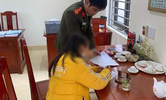 Cơ quan điều tra Công an huyện Bá Thước, tỉnh Thanh Hoá đã lập biên bản xử phạt hành chính 2 đối tượng đưa tin sai sự thật trên mạng xã hội, gây hoang mang dư luận