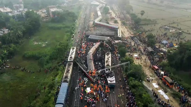 Ấn Độ công bố nguyên nhân vụ tai nạn đường sắt nghiêm trọng ở Odisha ảnh 1