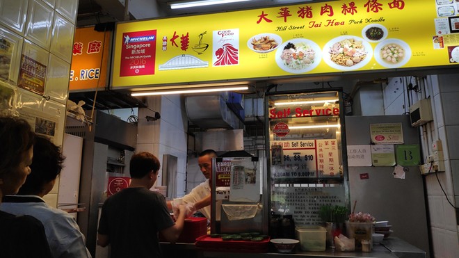 ‘Cuốn sổ đỏ’ đưa ẩm thực đường phố Việt ra thế giới ảnh 2