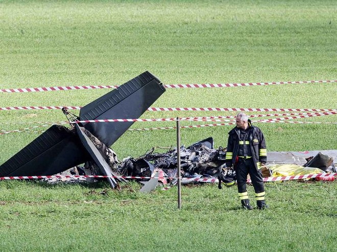 Hai máy bay không quân Italy va chạm, phi công đều thiệt mạng ảnh 1