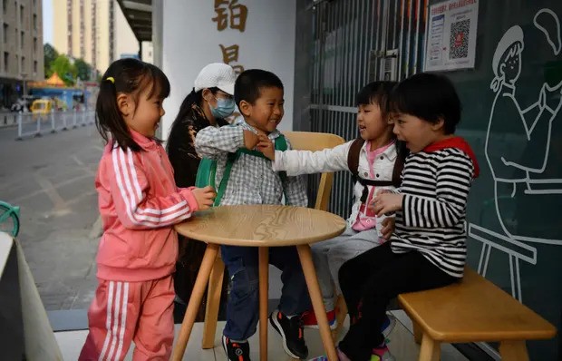 Dân số Bắc Kinh lần đầu sụt giảm sau gần 20 năm ảnh 1