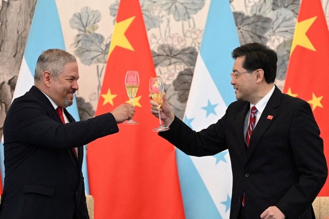 Trung Quốc thiết lập quan hệ ngoại giao với Honduras ảnh 1