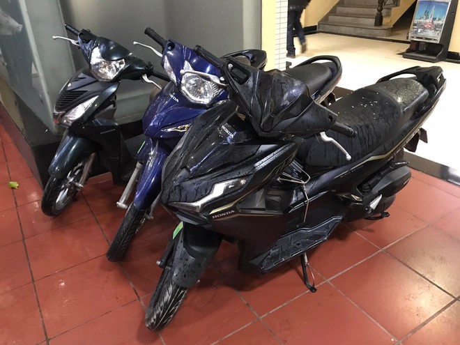 Các đối tượng gây ra hàng loạt vụ trộm cắp gương ô tô, trộm xe máy và nhiều tài sản khác