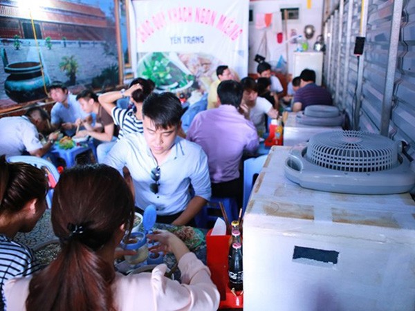 Những “chiêu” làm mát ngày hè cho người nghèo ảnh 1 Những “chiêu” làm mát ngày hè cho người nghèo ảnh 1