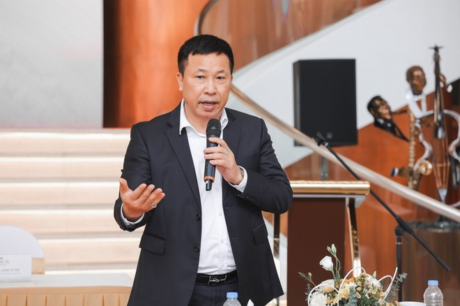 Thiếu tướng NSND Nguyễn Công Bẩy - Giám đốc Nhà hát Hồ Gươm