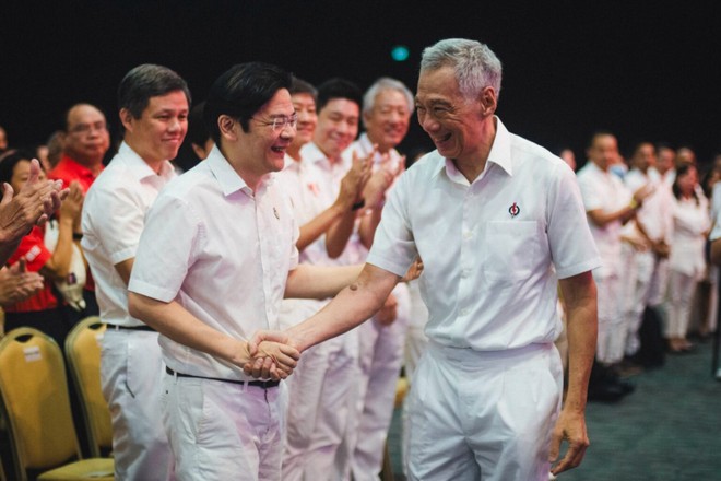 Thủ tướng Singapore Lý Hiển Long đã chọn Phó Thủ tướng Lawrence Wong làm người kế nhiệm kể từ ngày 15-5 tới