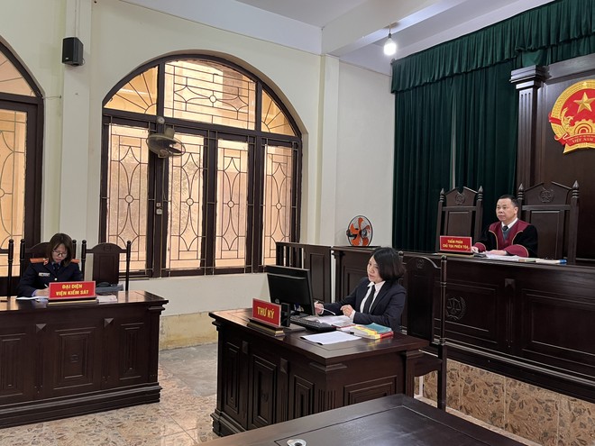Chánh án Toà án nhân dân huyện Thạch Thất Nguyễn Tiến Trường - thẩm phán, chủ tọa phiên tòa