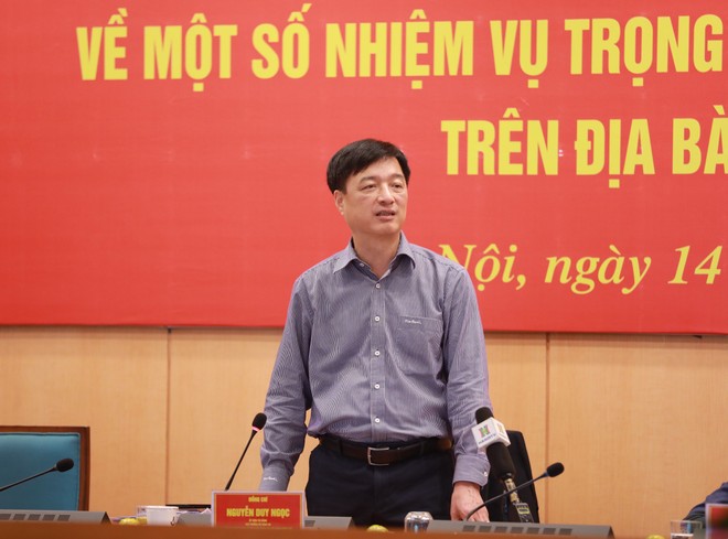 Thứ trưởng Bộ Công an Nguyễn Duy Ngọc đề nghị phải về tận xã xem còn người dân nào chưa được hưởng lợi từ các dịch vụ của Đề án 06 hay không...
