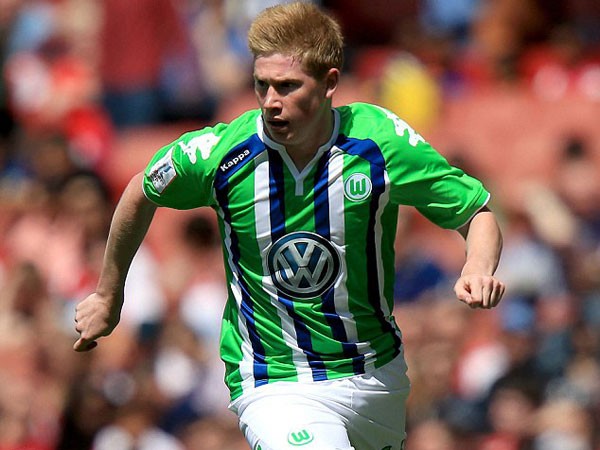Manchester City bị gây khó trong việc tuyển mộ De Bruyne ảnh 1