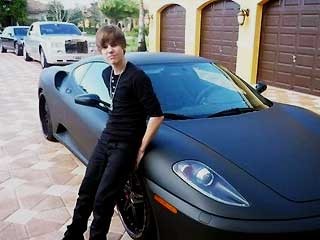 Điểm danh bộ sưu tập xế hộp khủng của Justin Bieber ảnh 8