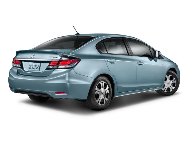  Honda presenta Civic Hybrid y Civic a gas natural, a la venta a finales de este mes