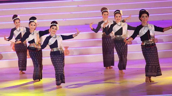 Carnaval Hạ Long 2014 rực rỡ sắc màu ảnh 7