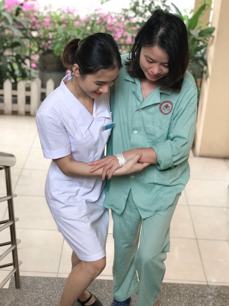 Phó chủ tịch Hội Điều dưỡng Việt Nam: Điều dưỡng là cánh tay của bệnh nhân ảnh 1